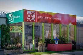 9 Jardí