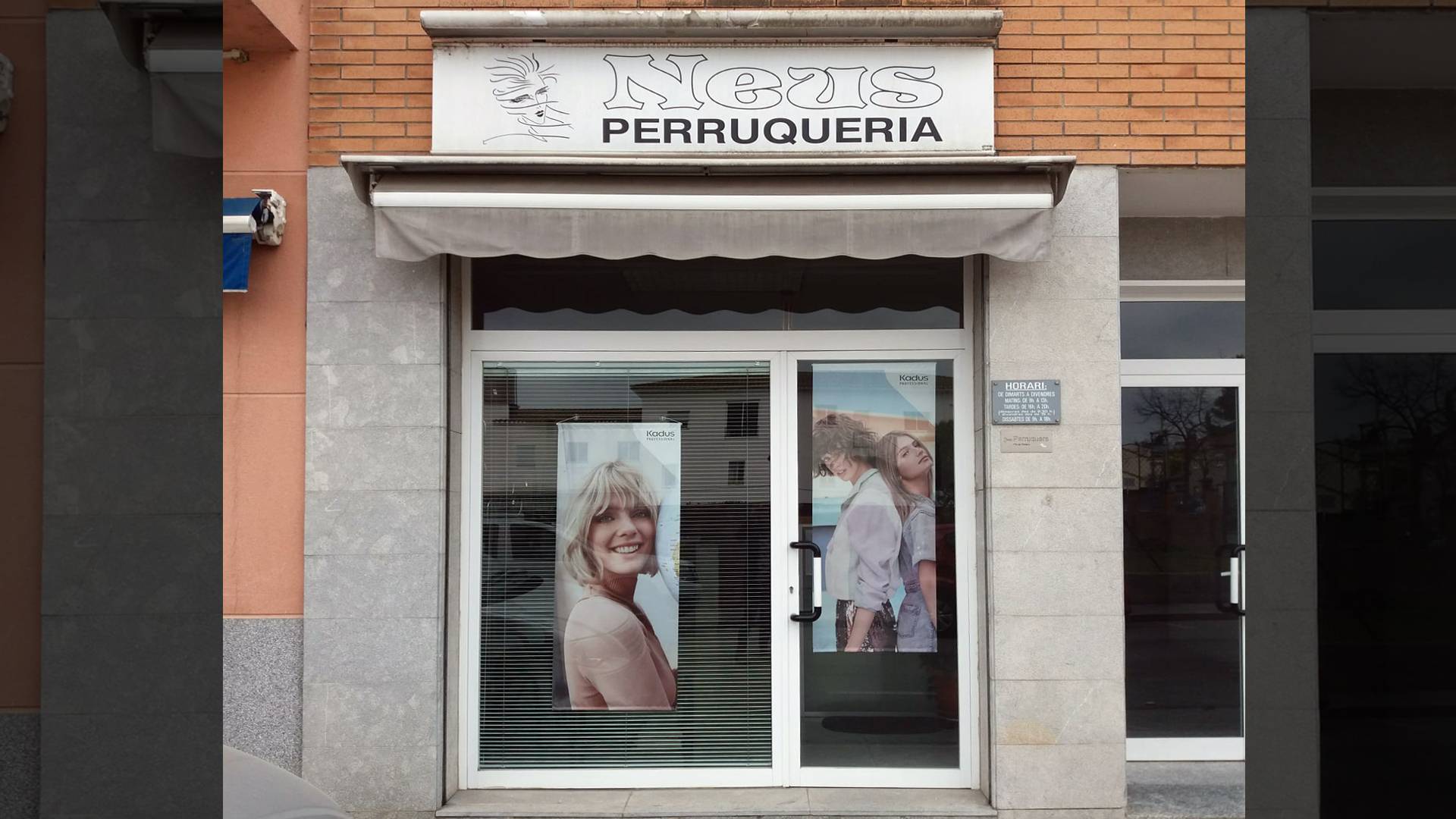 Perruqueria Neus